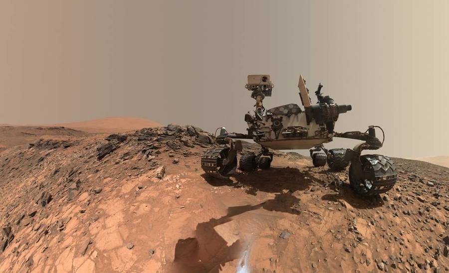 Curiosity's arm was stuck in a rock on Mars for 6 days; it cost but it came out