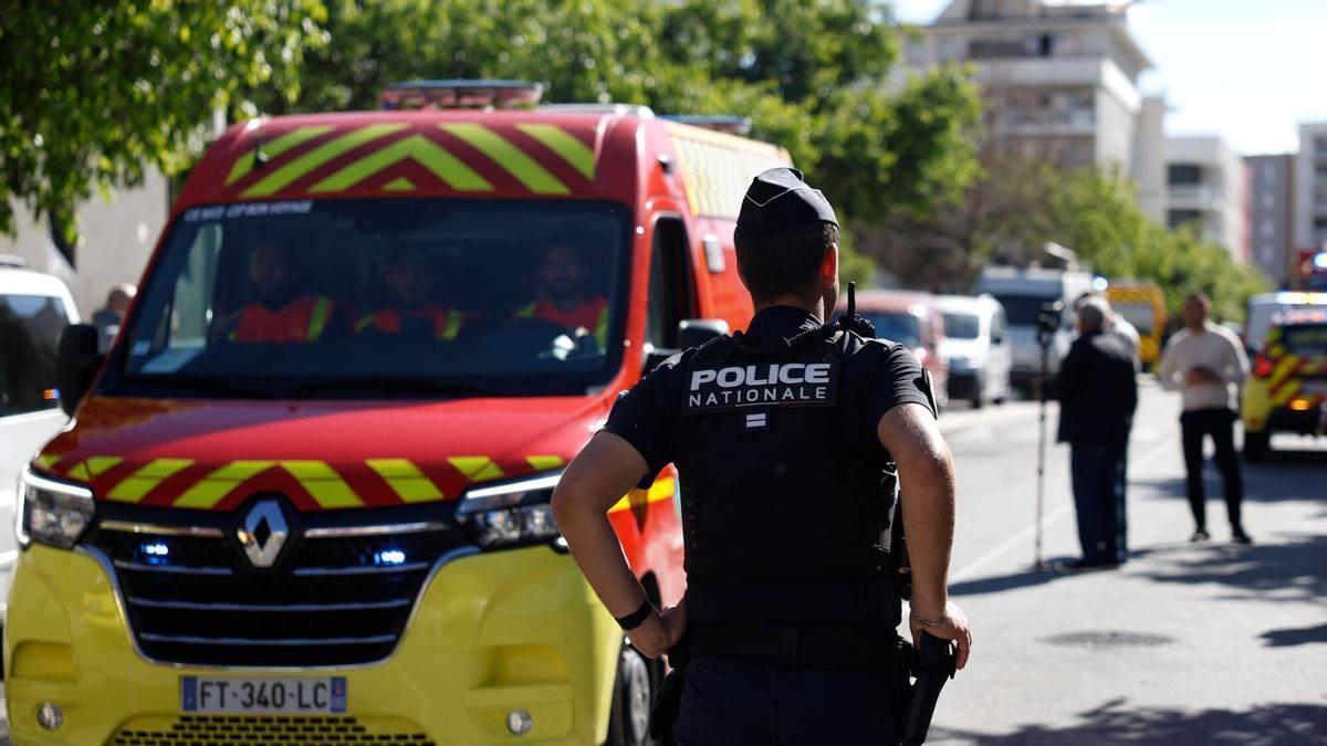 Two dead and six injured in a shooting in the French city of Nice