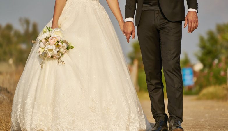 The Chinese are getting married less and less