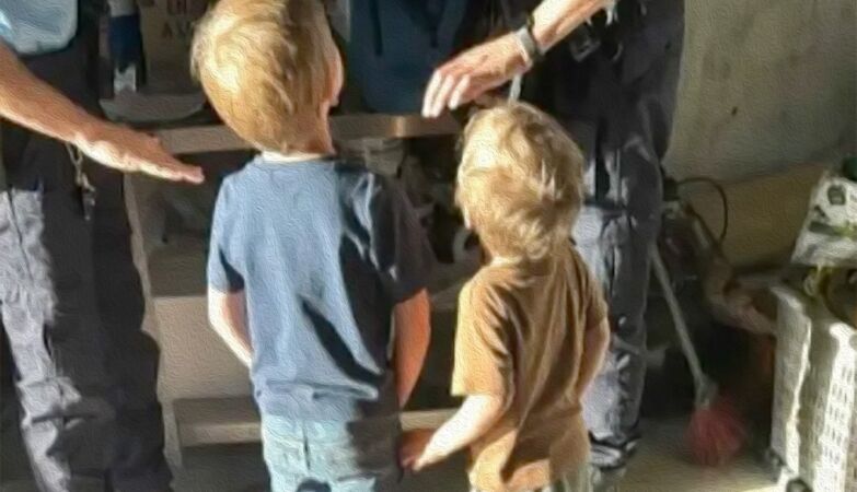 Brothers abandoned in Alcácer do Sal return to France, but not to their father (who broke the silence)