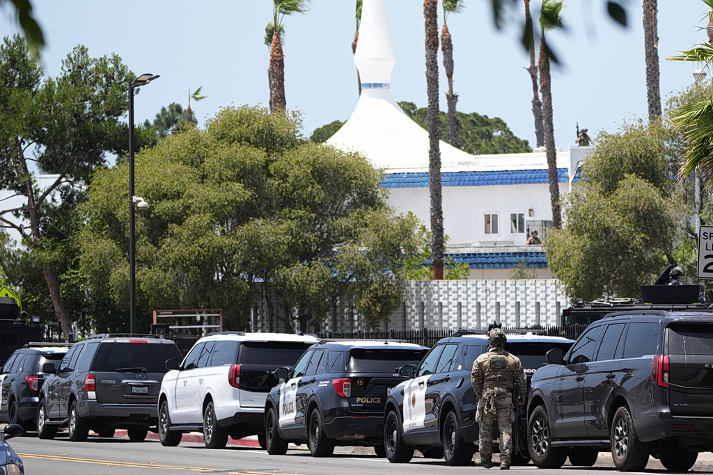 USA: Alarm for a gunman in a mosque in San Diego
