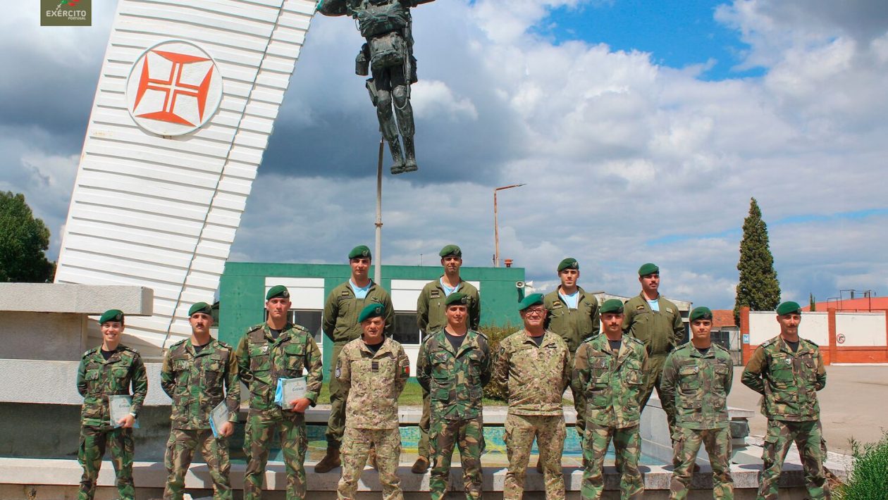 Military parachutist involved in fall in Tancos died