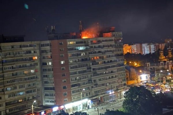 Russian drone hits residential building in Romania