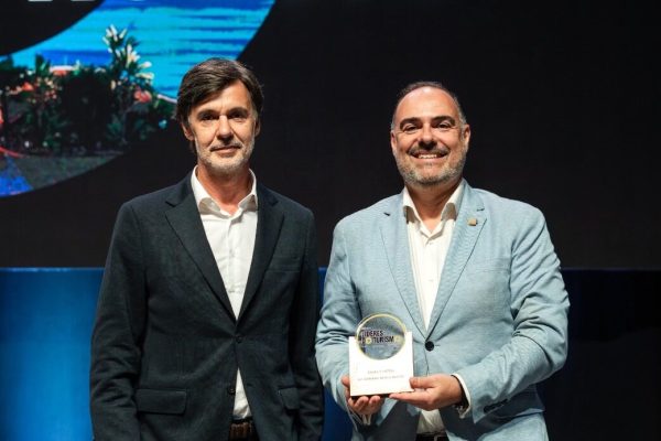 AP Adriana Beach Resort in Albufeira wins “Family Hotel” award