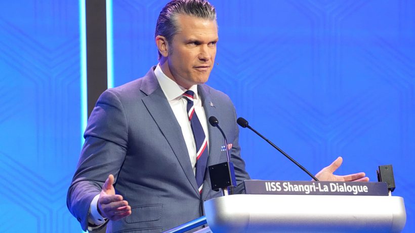 Χέγκσεθ: Πυρά κατά Ευρωπαίων για την άμυνα – Προειδοποίηση για «σημαντικές αποφάσεις»