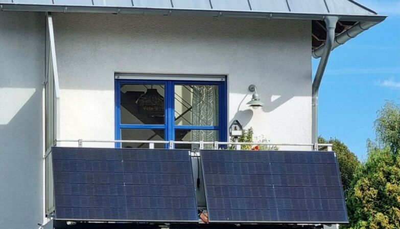 How having solar panels on balconies can help renters and homeowners save money