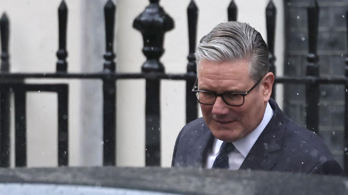 Starmer's rivals prepare latest blow to his leadership after dark week for Labor