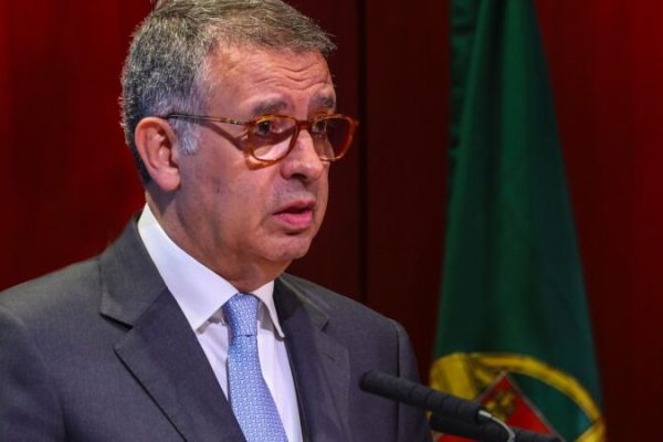 Seguro enacts Nationality Law (but wanted greater consensus)