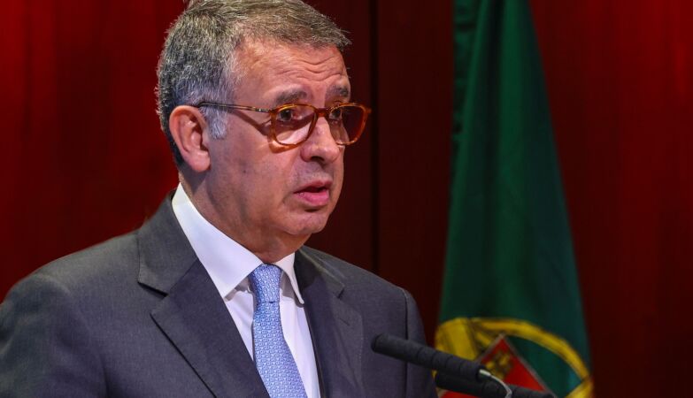 Seguro enacts Nationality Law (but wanted greater consensus)