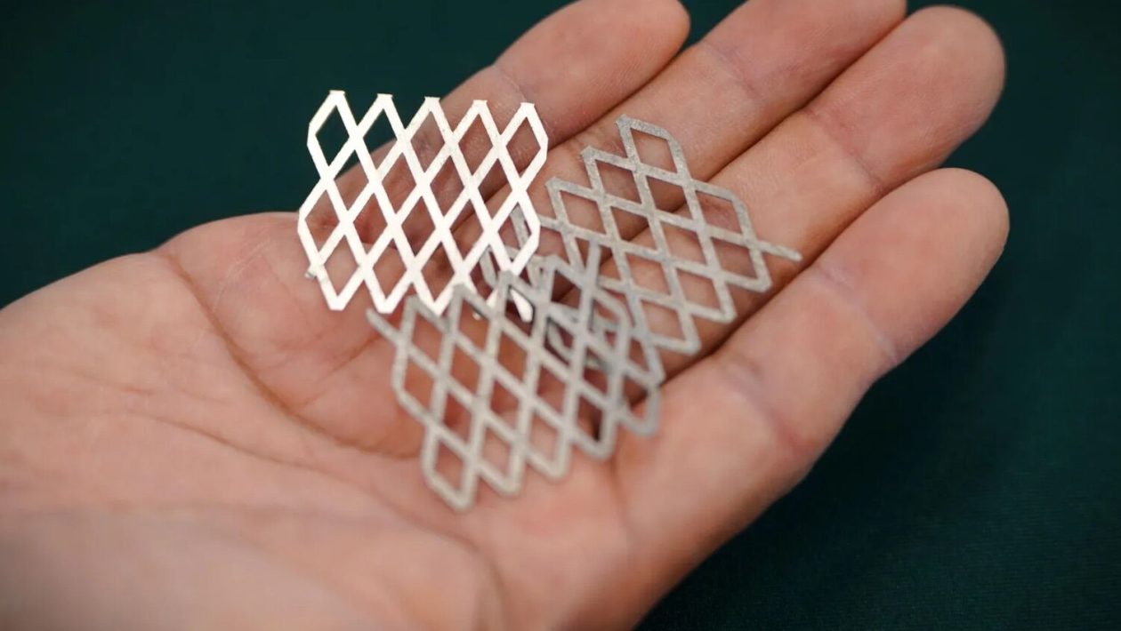 New stainless steel produces green hydrogen from water