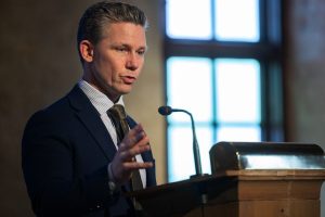 Ukraine's battle experience and military technology would be useful for NATO, says Sweden