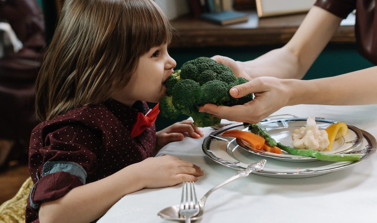 There's a simple trick that can make kids like vegetables