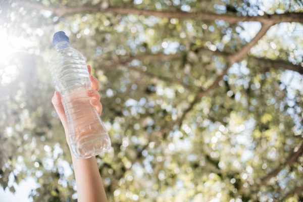 New method converts plastic waste into fuel with sunlight