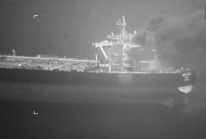 Iran War: The US hit two tankers - Tehran says it violated the ceasefire