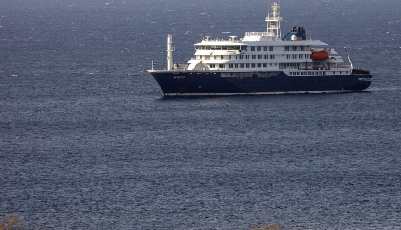 Looking for 80 flight passengers. Hantavirus on the cruise is the only strain transmissible between humans