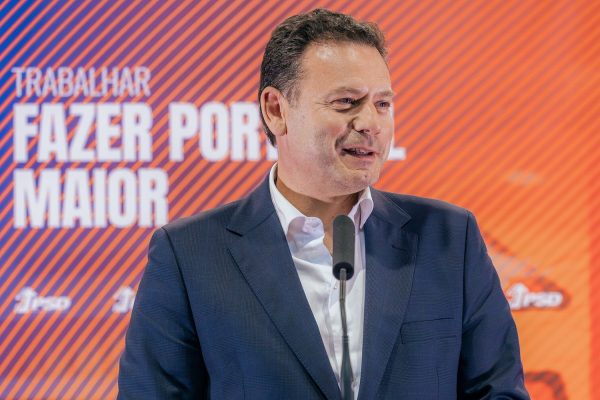 Montenegro re-elected PSD president with 94.8% of the votes