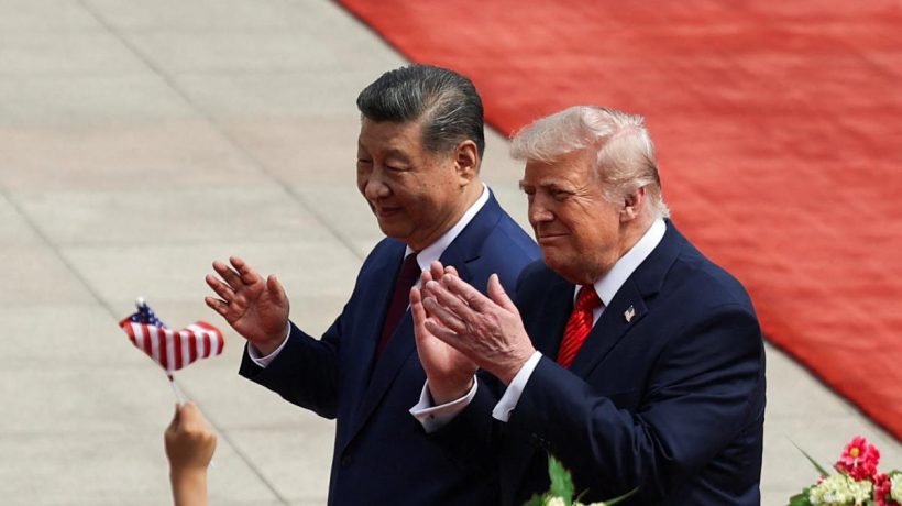 Xi shows closeness with Trump during his visit but warns: "there are no winners in a trade war" and Taiwan is not touched