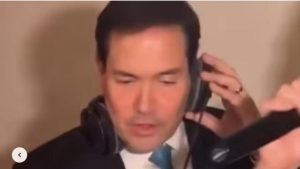 Marco Rubio, Trump's head of diplomacy, giving his all as a DJ at a wedding