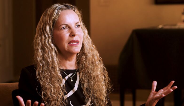 A NASA scientist says she died three times — and saw the afterlife