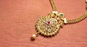 India asks Indians not to buy gold for a year, “for the good of the country”