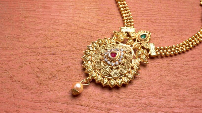 India asks Indians not to buy gold for a year, “for the good of the country”