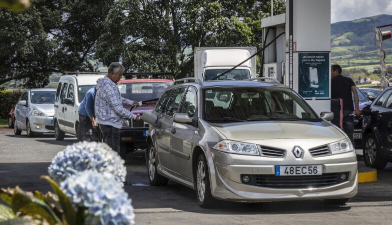 Employees didn't even go to the bathroom: fuel race in the Azores