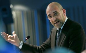 Passos Coelho: “I know everyone: the people in politics want to find jobs for their friends”