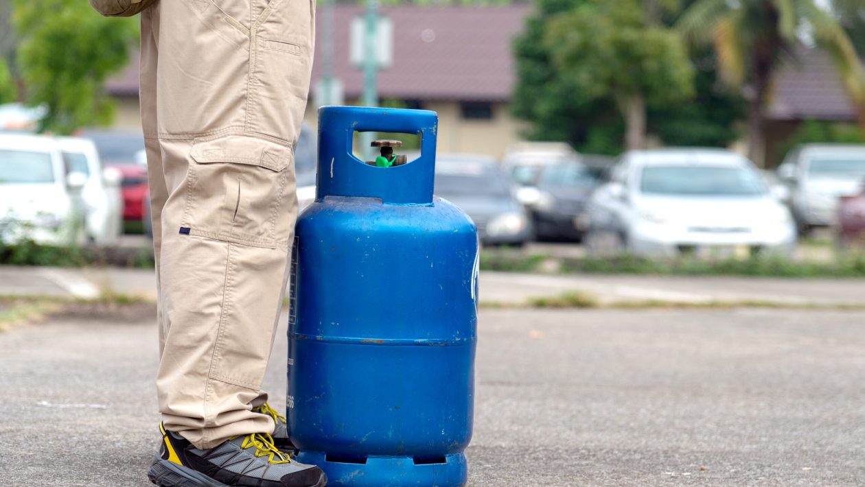 These Portuguese people don't need to go to Spain to buy cheaper gas: find out if you can be one of them too