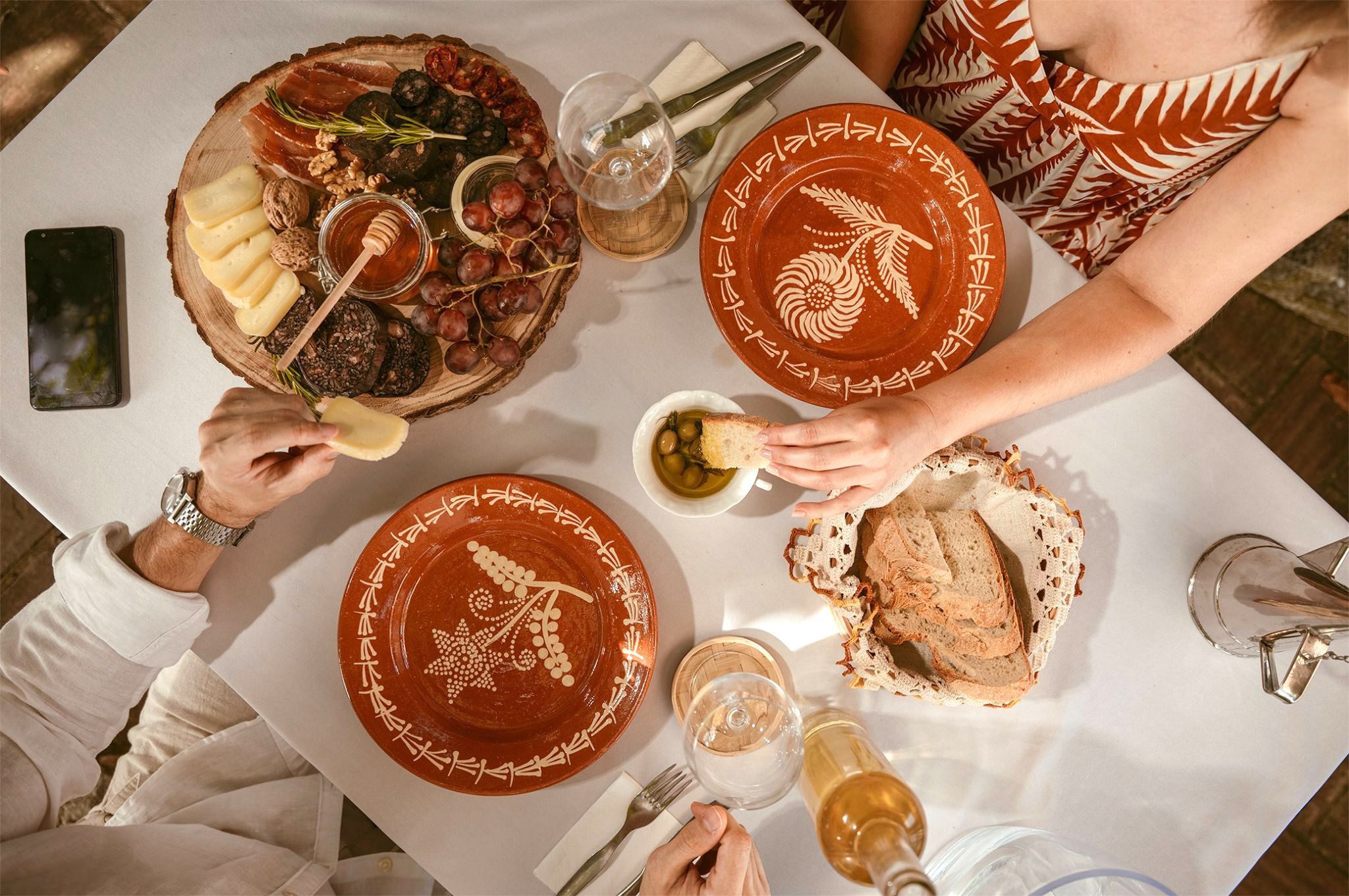 Algarve brings nature and wine tourism to Expovacaciones in Bilbao