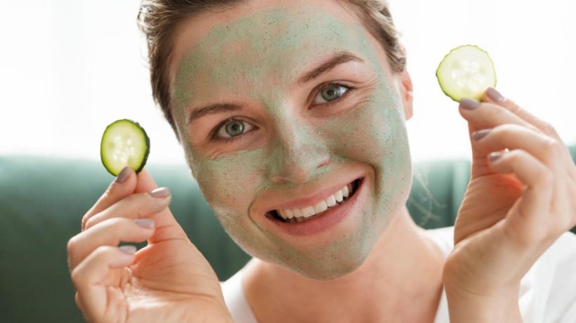 Home facial care Instead of adding it to soup, apply it to your face. The skin will immediately regain its glow