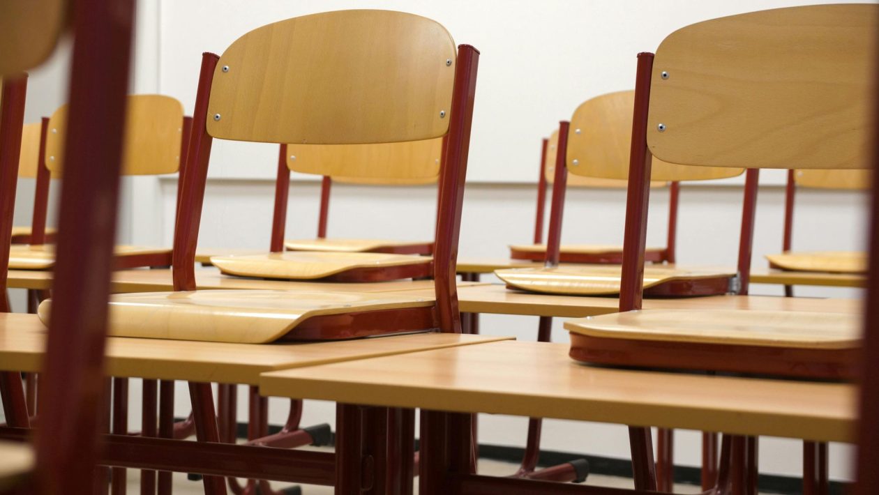 The school year Holidays 2026 will start earlier. The Ministry of National Education has made the decision, and students can now pack up