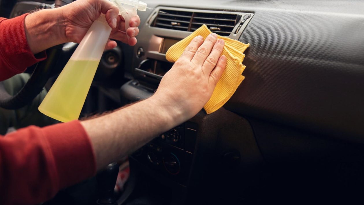 Car cleaning Take your child and thoroughly wipe the dashboard in the car. It will shine as if straight from the salon. Home way to clean your car cockpit
