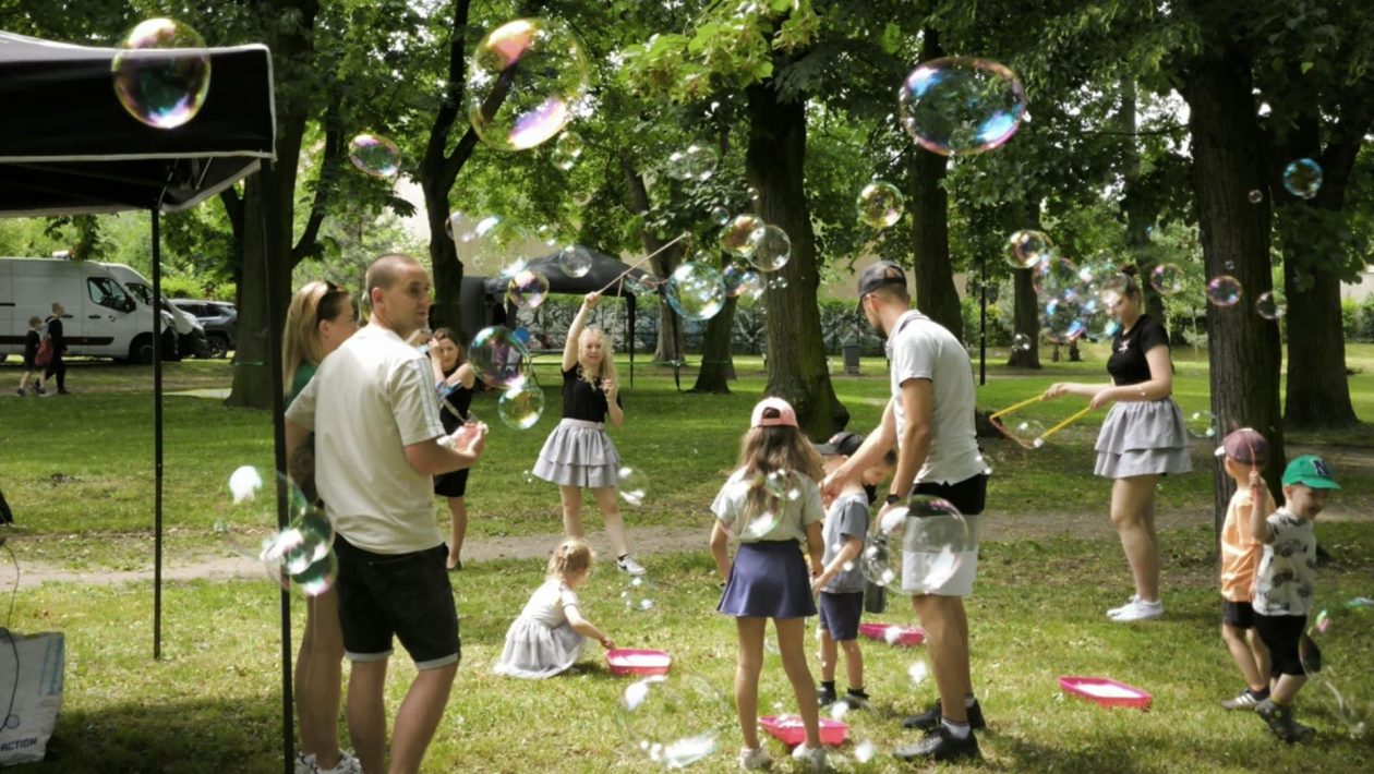 Will there be a new day off? Will there be a new day off from work in Polish regulations? Not everyone will get it! It can connect generations and give Poles a new long weekend perfect for barbecuing
