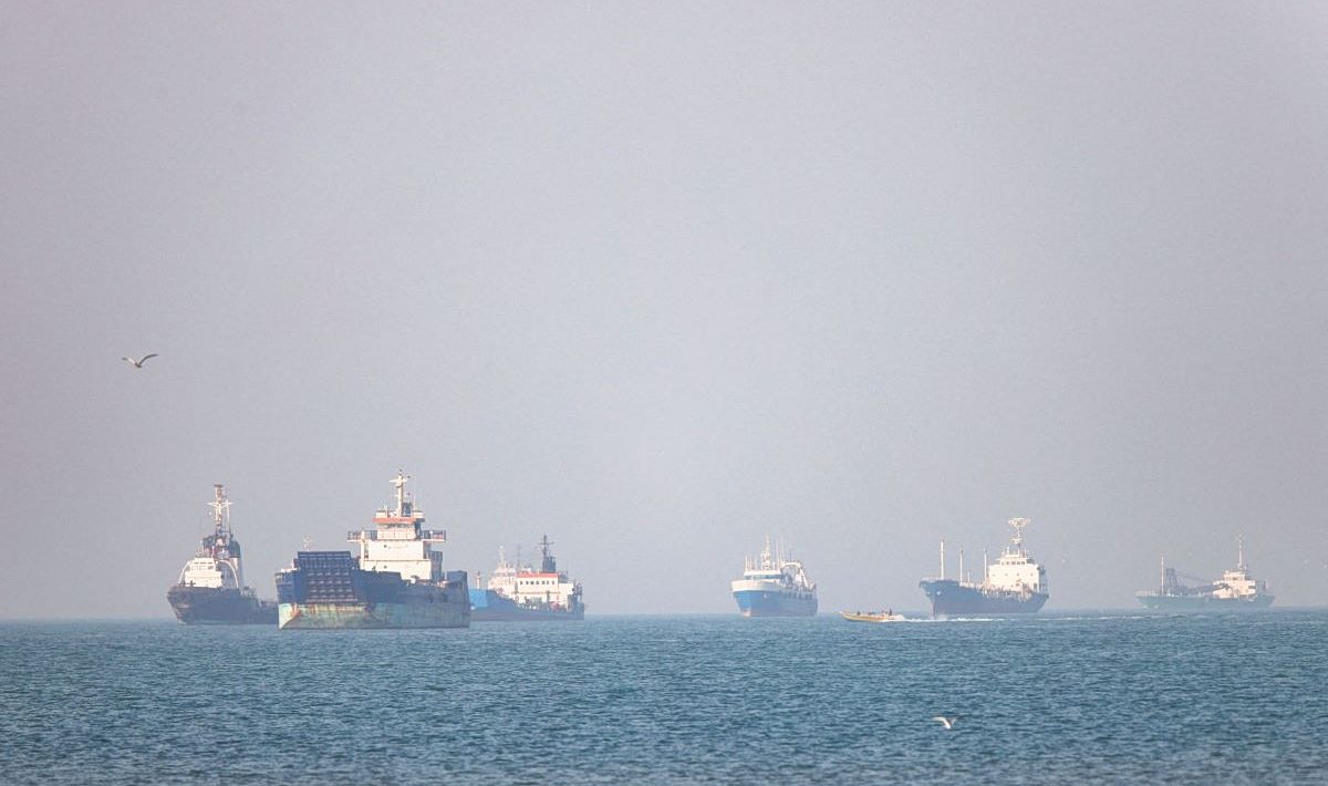 Axios: Secret US warning to Iran ahead of Strait of Hormuz operation