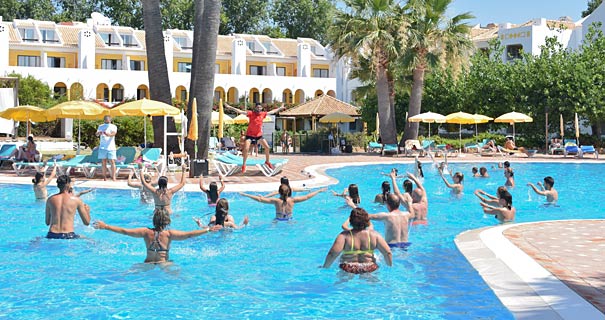 'What counts is the inside and the outside': this resort in the Algarve has full board offers from €70 and the boat to the beach is free
