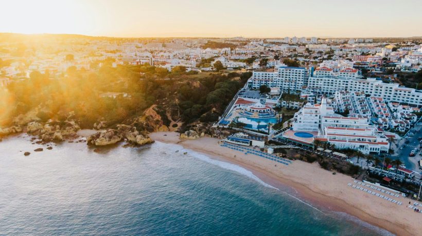 The essential guide to preparing your Algarve holiday home for peak summer