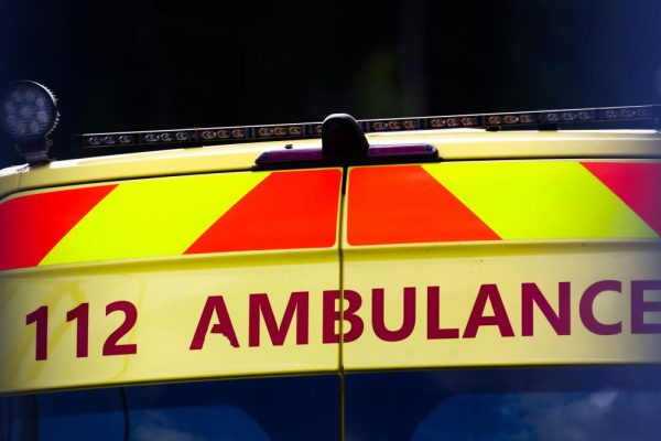 Several dead when a school minibus collided with a train in Buggenhout (Belgium)