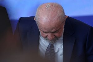 Brazil: Lula with cancer again - Radiotherapy begins, where he had an operation
