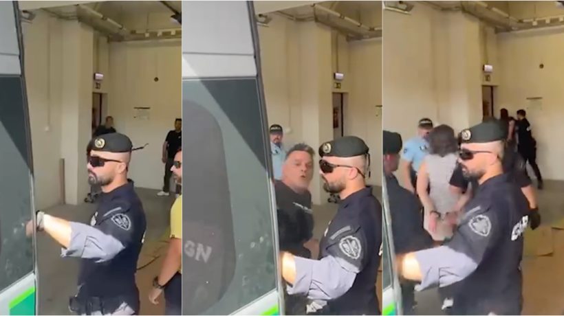 Mother of abandoned children arrives at court singing and stepfather shouts saying “I love you”