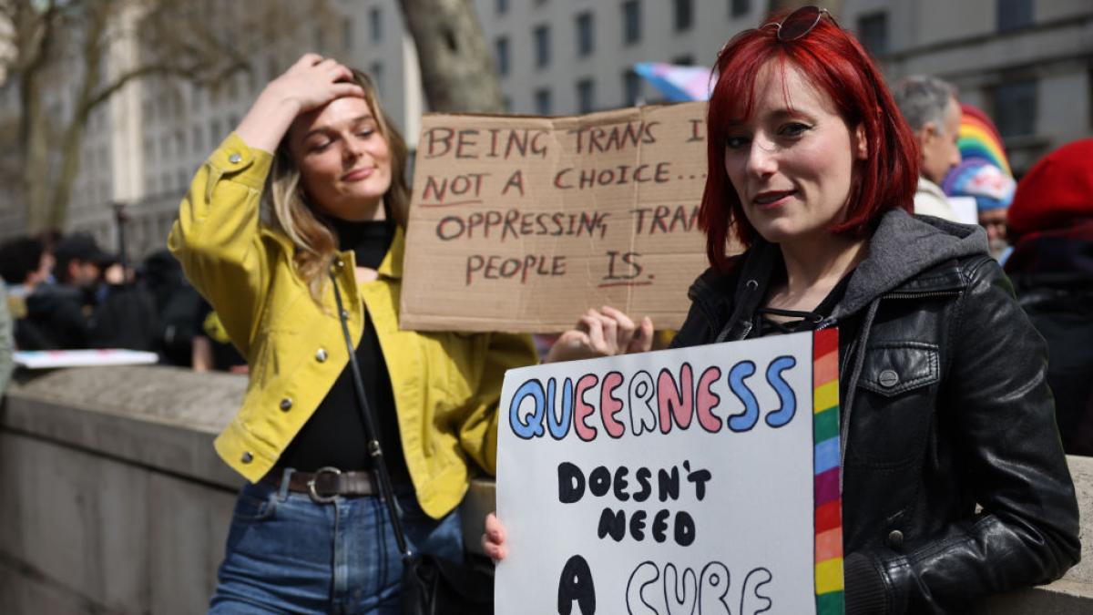 Brussels recommends a veto on "conversion therapies", but renounces a legal ban at the European level