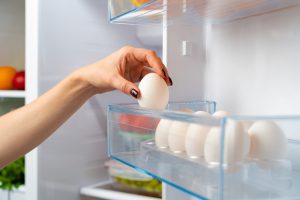 How long do eggs last in the fridge? There is a simple way to see if they are still good