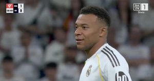 Mbappé returned from injury and was whistled by the entire Bernabéu