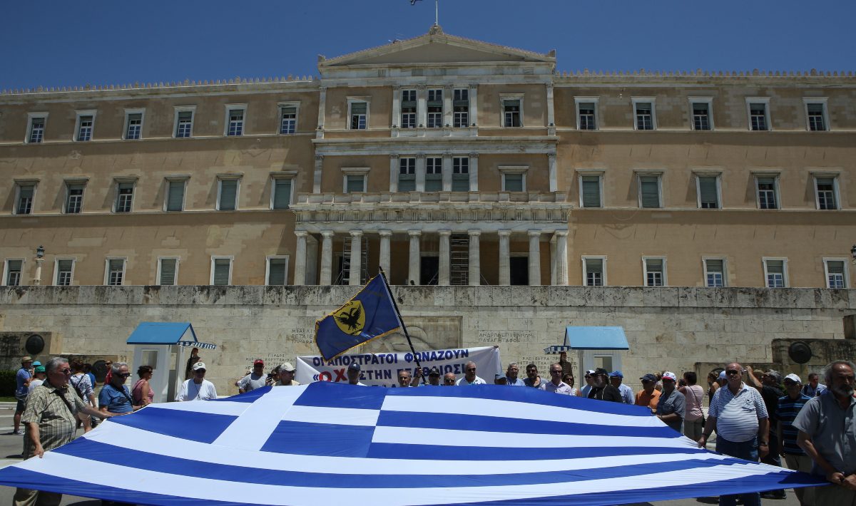 The Greek crisis for beginners: The background and the 3 memoranda