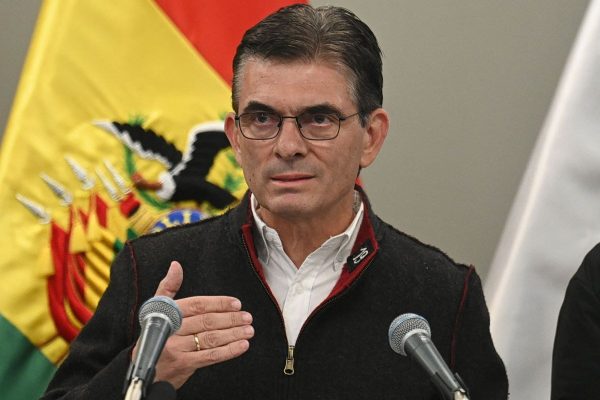 Economic suffocation and political unrest in Bolivia – Reform by Paz Pereira