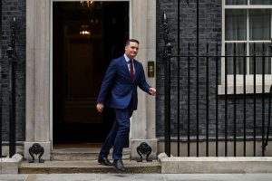 Britain: Health Secretary Wes Streeting Resigns - Starmer Succession Race Begins?