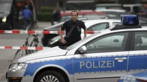 A bank robbery with hostages in Sinzig (Germany) forces a strong police deployment in the center of the town