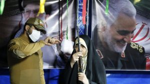 Iran responds to Trump, after revealing that it suspended an attack: "We have our finger on the trigger"