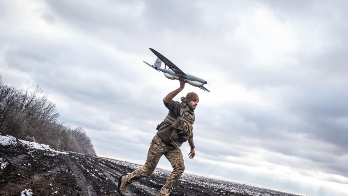 Ukrainian drones have created a 50-kilometer "death zone" along the front: Russia lost 120 km² of territory in April for the first time since August 2024