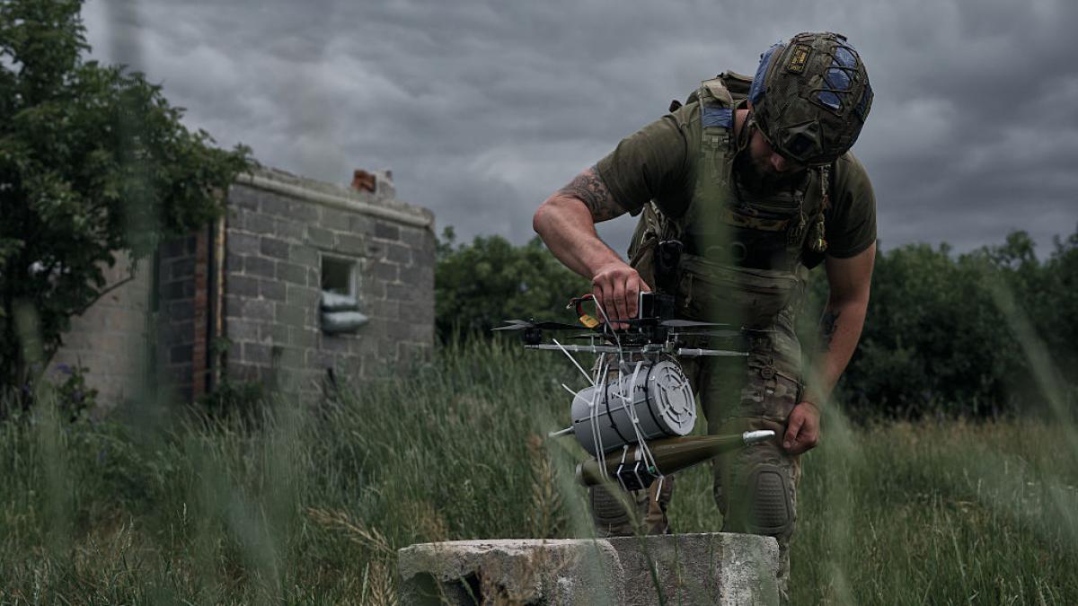 Hezbollah emulates one of Ukraine's best-known techniques: surprise drones with fiber optics to catch the Israeli Army off guard