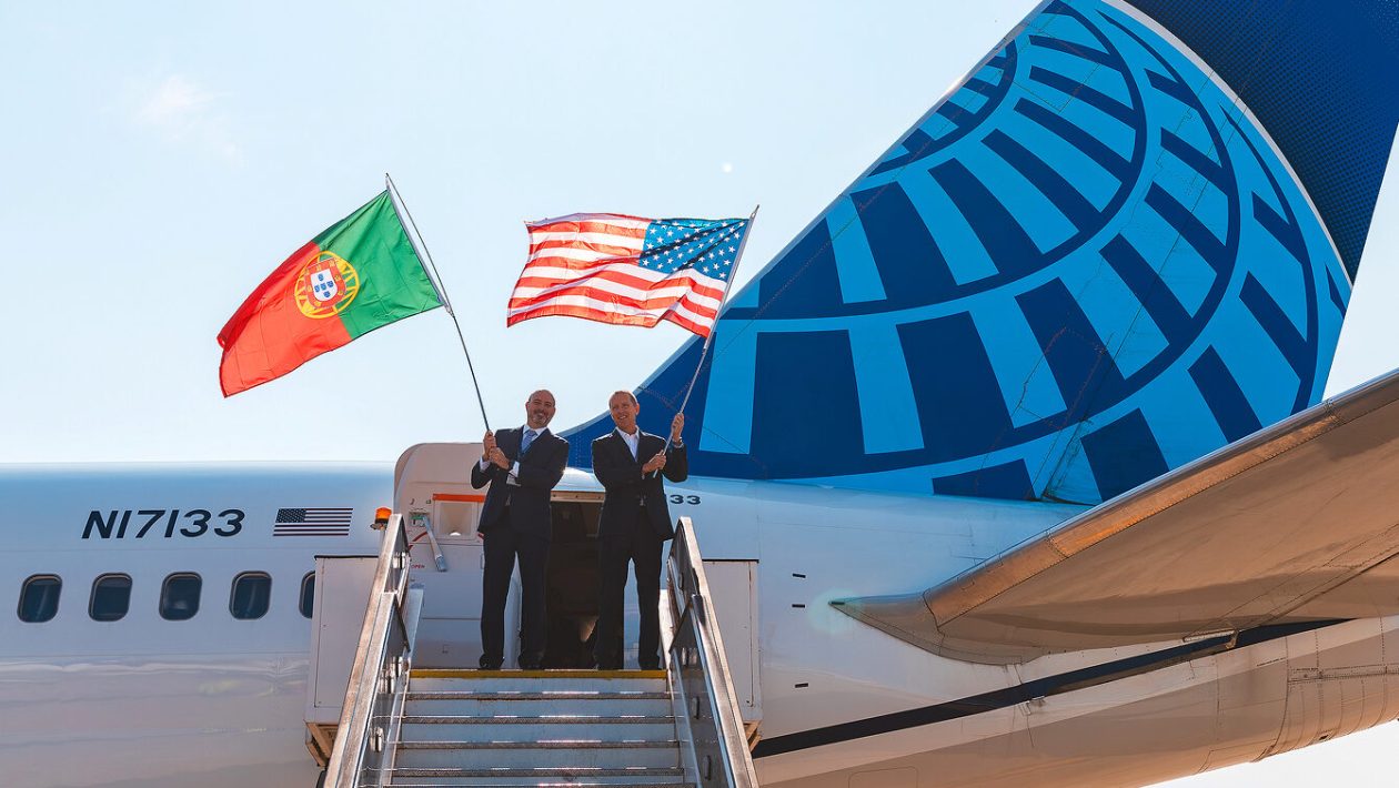 Faro and Madeira resume direct flights to New York with United Airlines